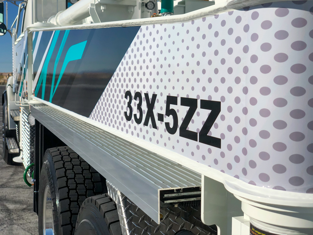 33X-5ZZ concrete pump model number on the side of DY concrete pump truck