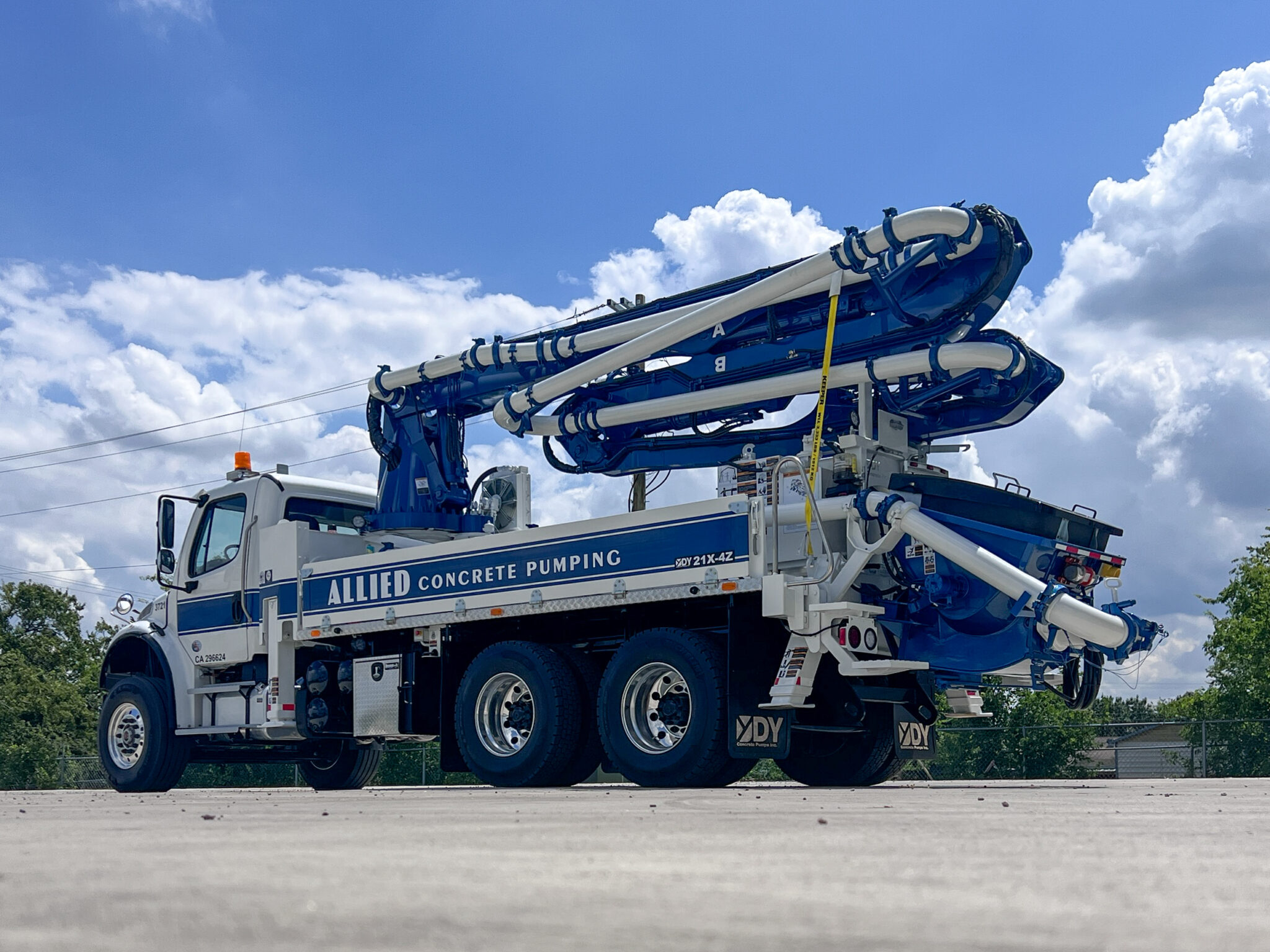 21X4R Concrete Boom Pump Efficient Pump Movement & Operation